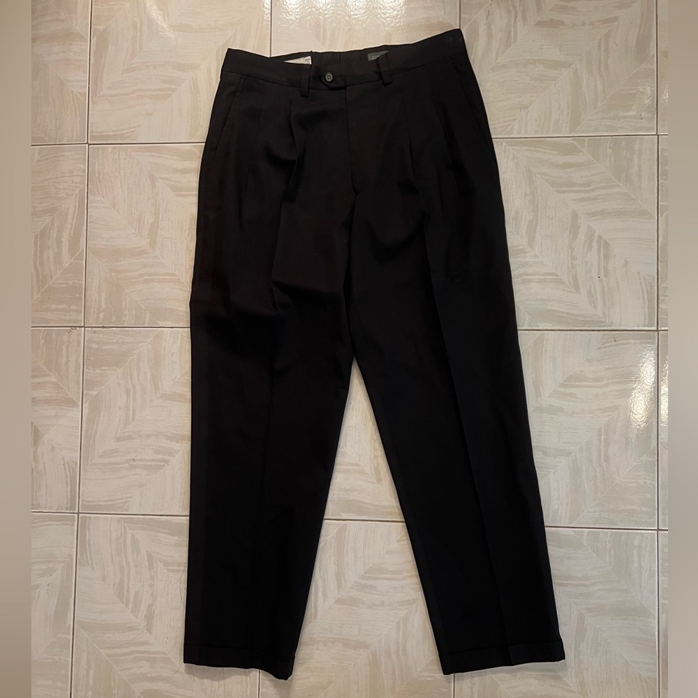 John W. Nordstrom Tech-Smart Men’s Black Front Pleated Cuffed Leg Pants